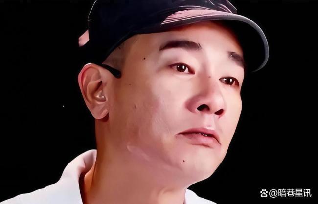 陈小春说妈妈是被爸爸骗到手的