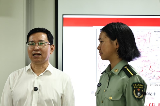 军校新学员接过报国“接力棒” 传承忠诚与使命