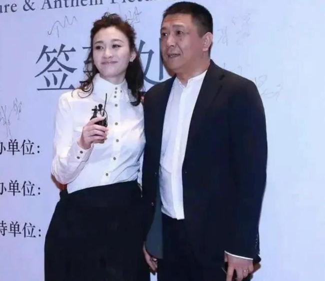 李小冉宣布去年已离婚 11年婚姻画上句号