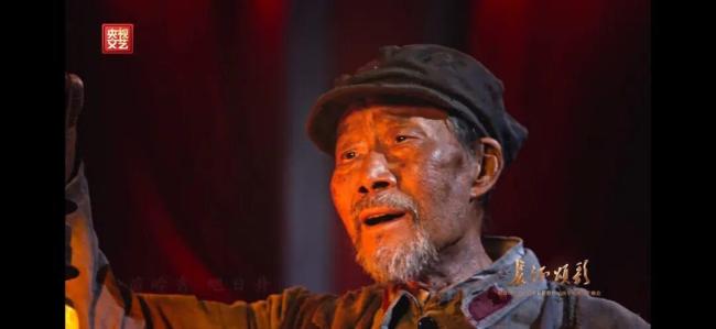 李雪健已无法说话 仅靠表情完成演出 无声表演震撼人心