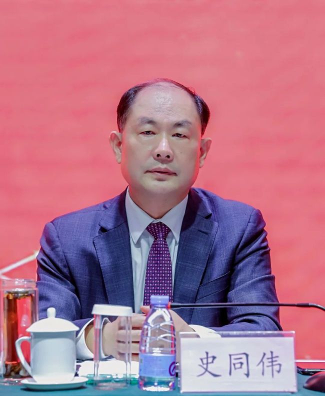 济南产发集团召开2021年度总结表彰暨2022年度工作会议,董事长史同伟