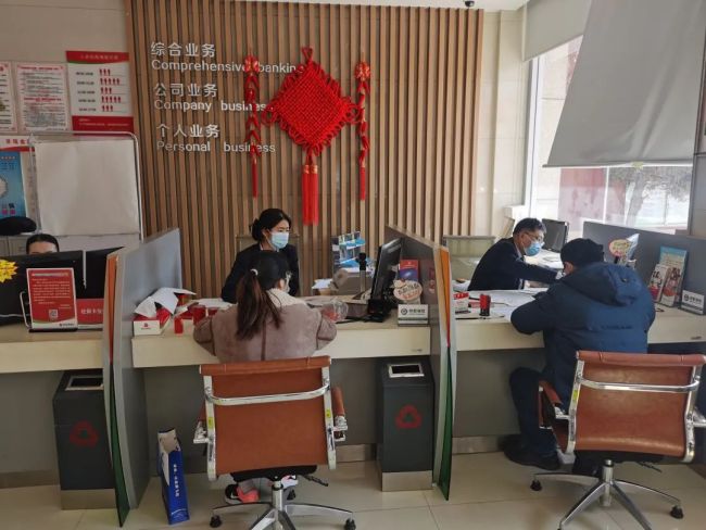 潍坊寿光农商银行夯实厅堂服务阵地，提升厅堂服务质效