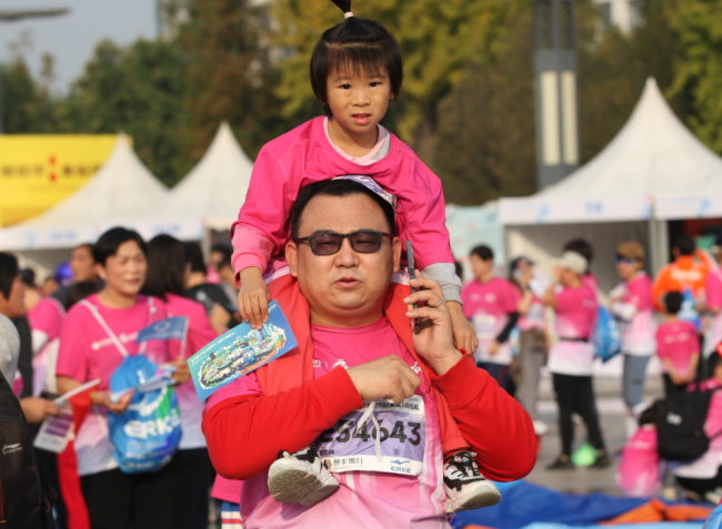 2023济南（泉城）马拉松全马男女冠军诞生，一起来回顾下这些精彩瞬间吧