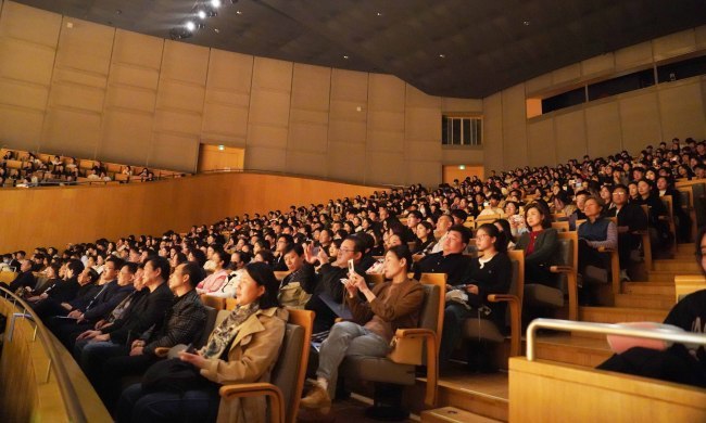 “沂蒙女儿——丁兰独唱音乐会”昨晚在山东省会大剧院圆满举行