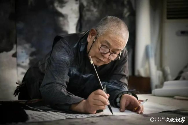 DeepSeek谈艺丨张志民的笔墨山河:在焦墨与钢筋间重构山水基因
