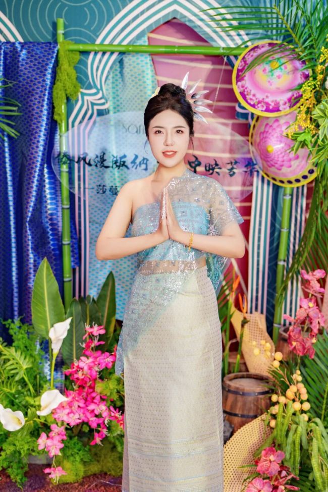 一场场民族风情下午茶在莎蔓莉莎全国各门店燃爆……