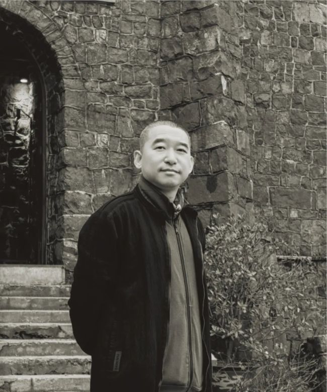 云起梦泽间，水墨绘乾坤——探访“聂松山水画展”
