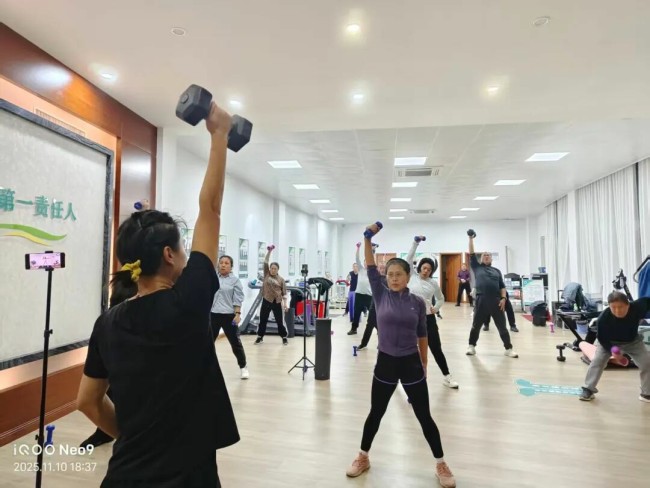 ﻿科学减重引领慢病防控新浪潮，“莱山模式”打造社区健康新标杆