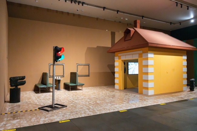 108件作品彰显着鲜明的当代性特色 | “遥远的旅程——梁宇个展”在深圳开幕