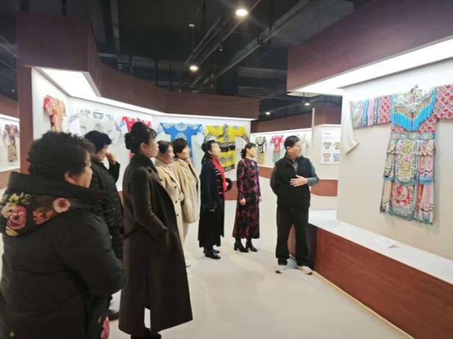 威海乳山市：戏服展馆添省誉 谱写文化新篇章