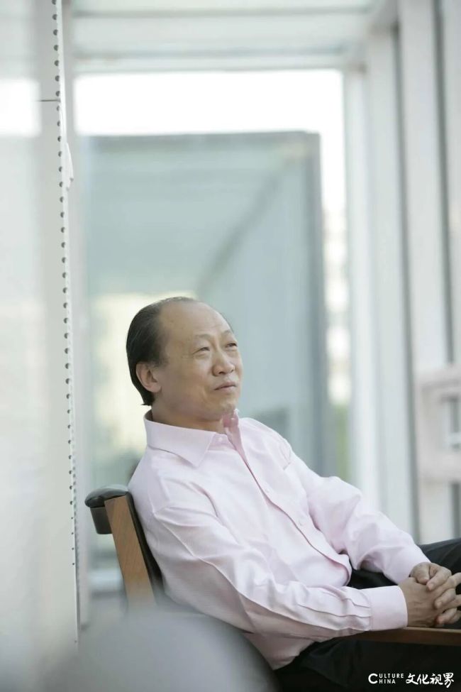 冯大中 | 深耕传统铸匠心，葆有为中国画立传的风骨和定力