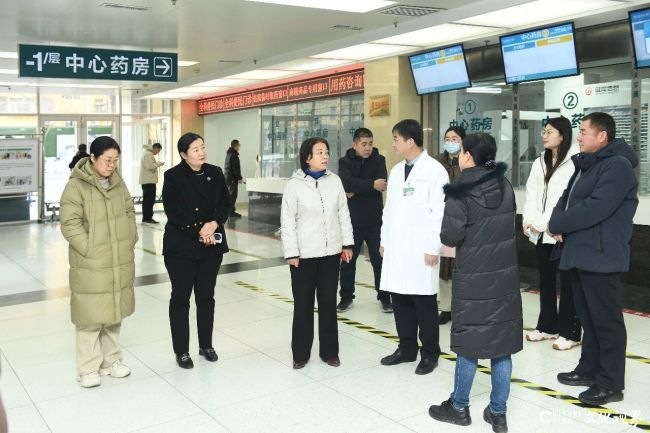 以“走看问查” 筑牢安全底线——泰安市中心医院开展元旦巡查督导