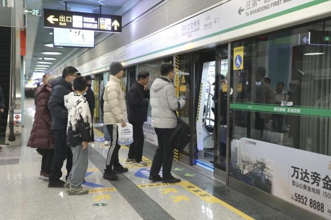 2026济南地铁漫游指南!坐地铁解锁全城吃喝玩乐,这篇全攻略收藏好