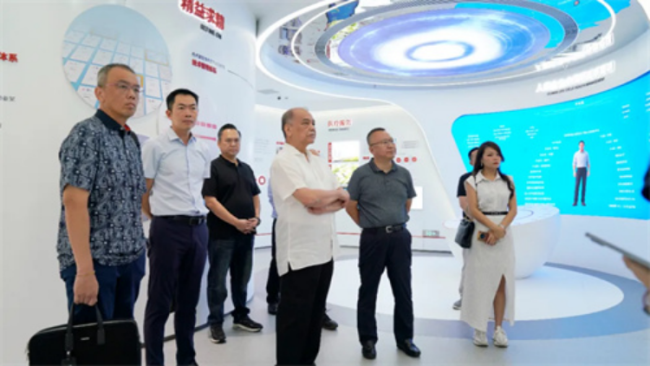 银丰生物集团与马来西亚星辰集团签署战略合作协议，共启生物医药国际合作新篇章