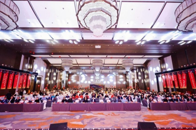 千帆汇齐鲁·五弦共春声 | 山东大学管理学院MBA/EMBA/MEM/MTA/IEICD校友年度盛典举行