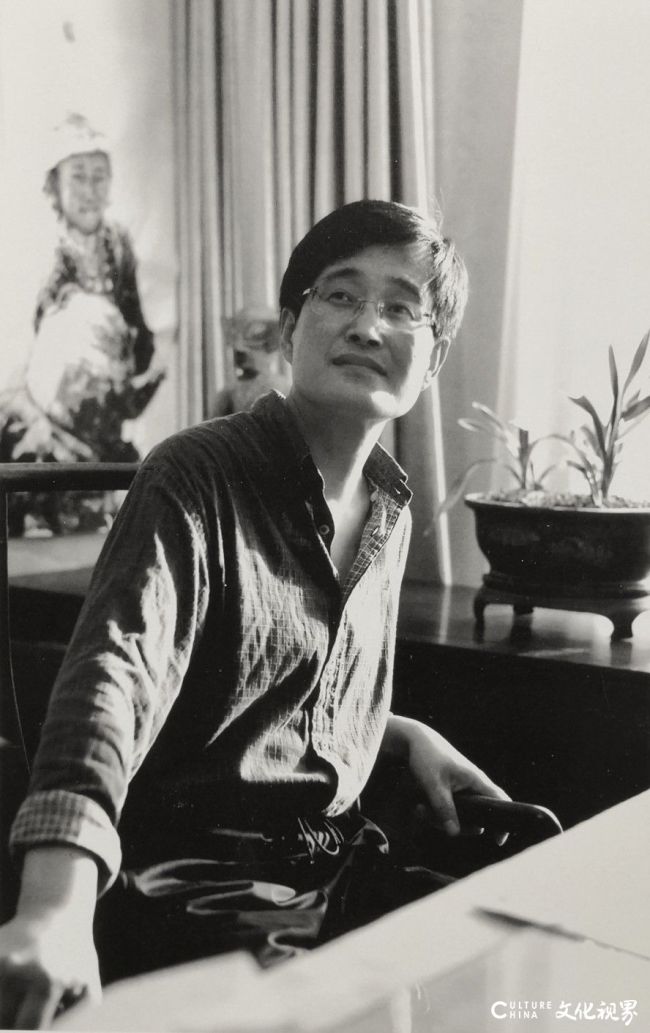 为什么是他？——从笔墨功底到文脉传承，看南海岩登福布斯当代艺术名家榜