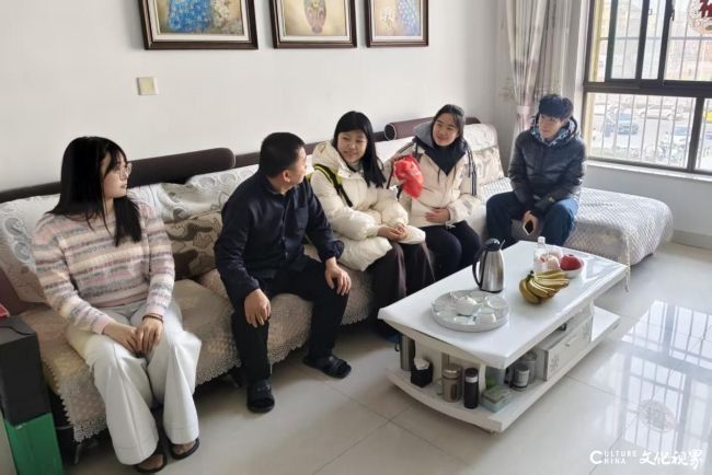 山东师范大学文学院“绿热同行”团队走访德州平原县居民,开展地热替代燃煤供暖项目专项调研