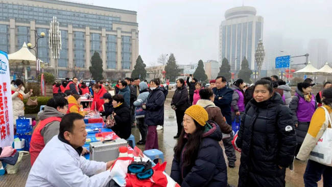 德州开展“学雷锋精神 展志愿风采”主题志愿服务活动