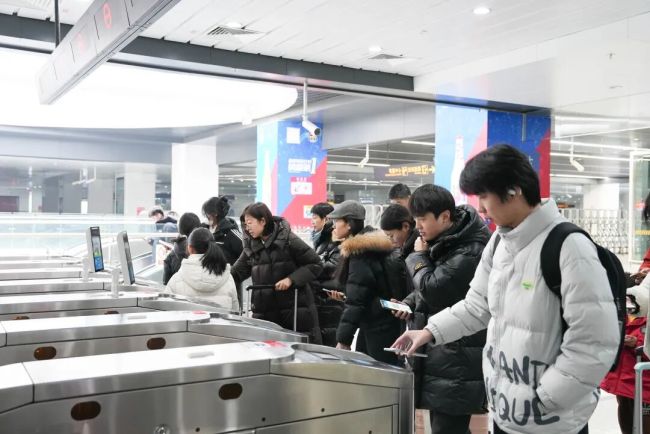 @在校大学生,济南地铁乘车5折优惠福利来了