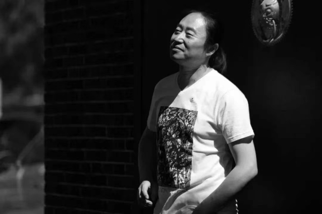 “情系辰溪——李妙染公益慈善书画展”今日在湖南开展，展期至9月16日