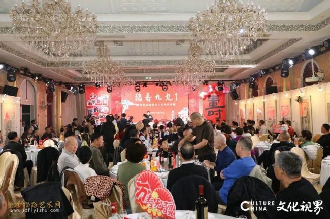 “以梦为马——肖培金丙午生肖马作品展”在天津开幕，五十余幅佳作献礼九十九岁母亲