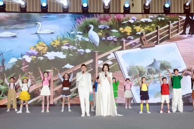 白雪随笔 | 旅途书香，心安归处