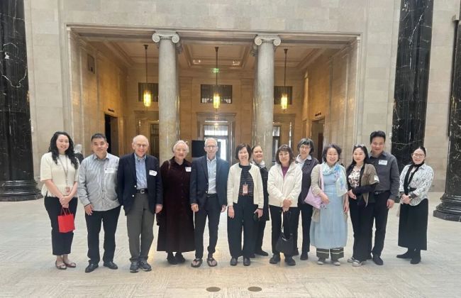 江苏省中国画学会会长翟优应邀赴美国纳尔逊-阿特金斯博物馆开展艺术交流