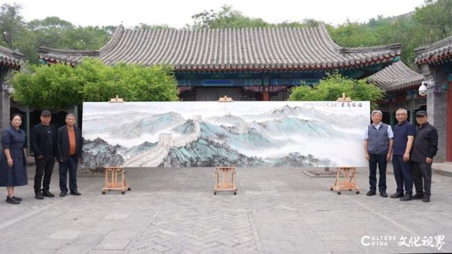 诗韵逢盛会，丹青赴新约——范迪安带领艺术家团队为2026国际青春诗会·长城诗会创作主题中国画《雄关万里》