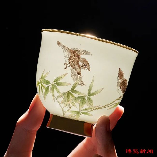 华光国瓷荣获2025“好客山东·山东有礼”大赛金奖