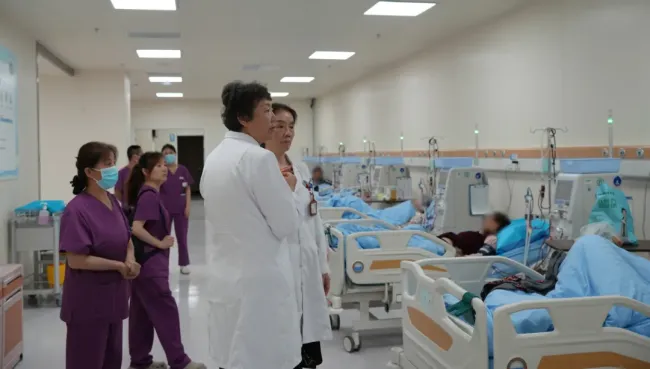 传统透析后头晕抽筋皮肤痒?银丰(济南)医院IHDF超纯透析为肾友提供更安全高效的医疗照护
