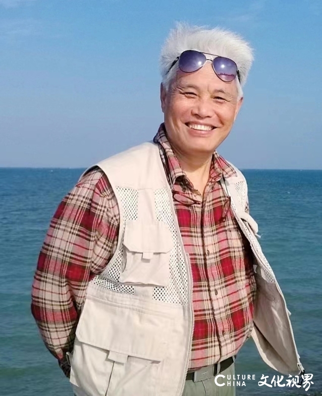 诚恳现实主义的肖像突破——论萧继东《都江堰百寿图》的写生技法与生命叙事创新