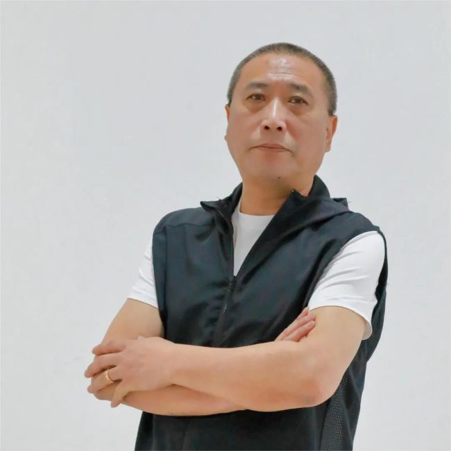 当传统花鸟遇见都市日常——姚大伍笔下的烟火与诗意