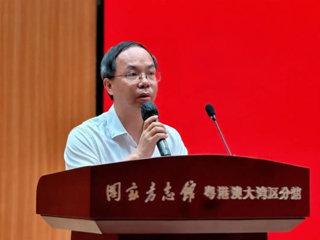 市文联党组书记、主席张邦雄致辞.jpg