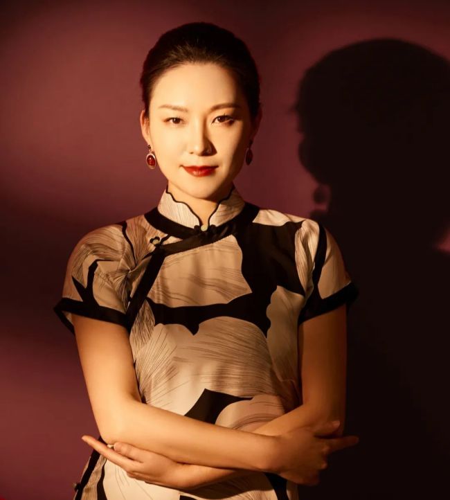 对话任赛 | 从“景漂”到“景归”，国画与陶瓷碰撞的艺术火花