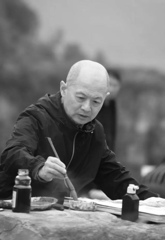 在写意传统中重立“形”的价值，在写生现场重建笔墨与自然的关联——毕宝祥新写实水墨写生的当代表达