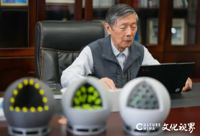 今日重磅揭晓！陈立泉院士、贲德院士获得2025年度国家最高科学技术奖