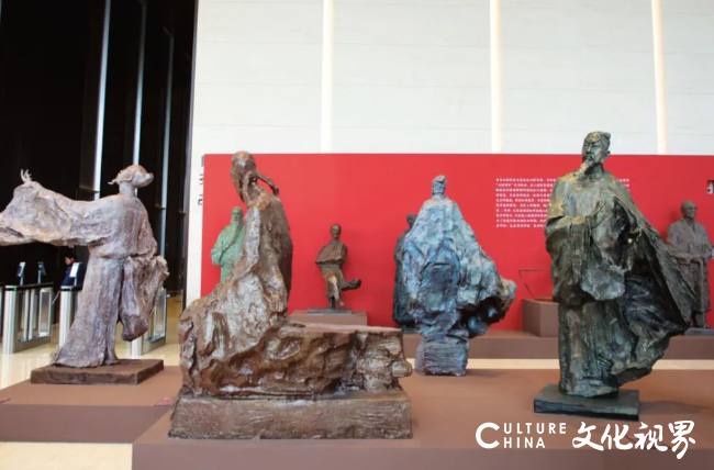 华夏风骨 国社凝章——吴为山写意雕塑艺术展的空间美学与时代精神研究