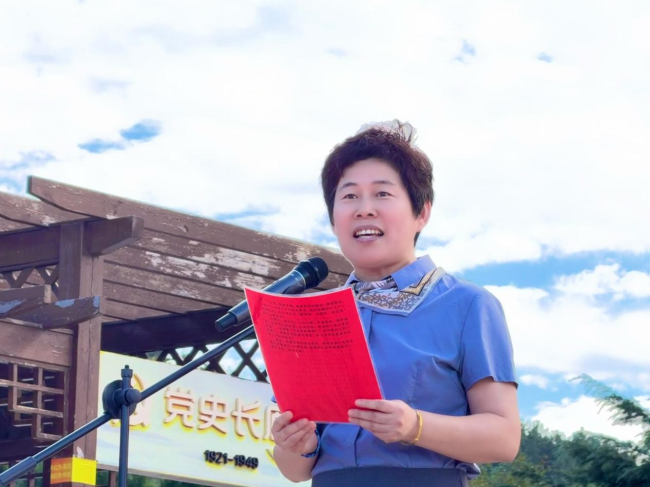 威海市千山路小学举行“传承长征精神 聚力逐梦新程”秋季开学典礼