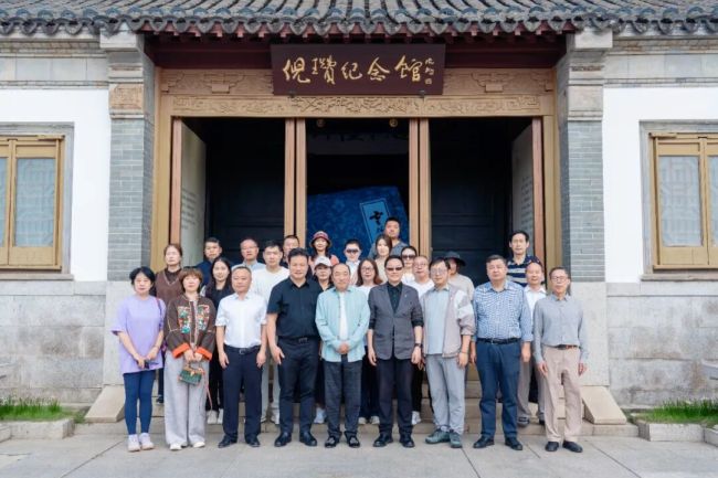 溯源先贤艺脉——中国国家画院原院长卢禹舜一行昨日参访无锡倪瓒纪念馆