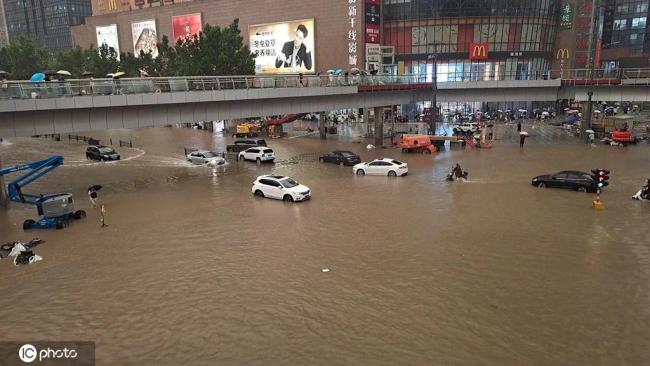 郑州地铁死亡图片图片