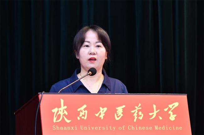 陕西中医药大学举行2022届毕业生毕业典礼暨学位授予仪式