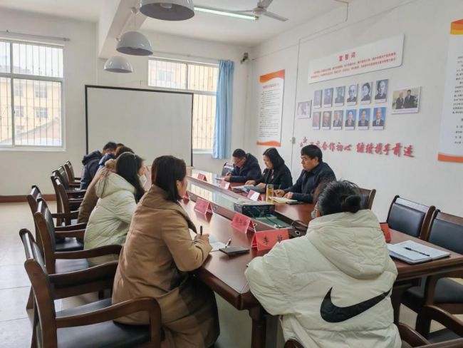 民盟眉县支部召开支委扩大会议暨政治理论学习工作会