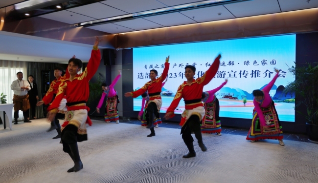 “森林之城”迭部向西安人民发出邀约,来一场浪漫的邂逅