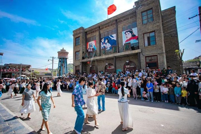 ���ȥ�Ķ��棿���彧��������С�ǡ�Լ������