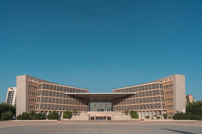 让优秀成为一种习惯!西安工业大学校长寄语2023级新生