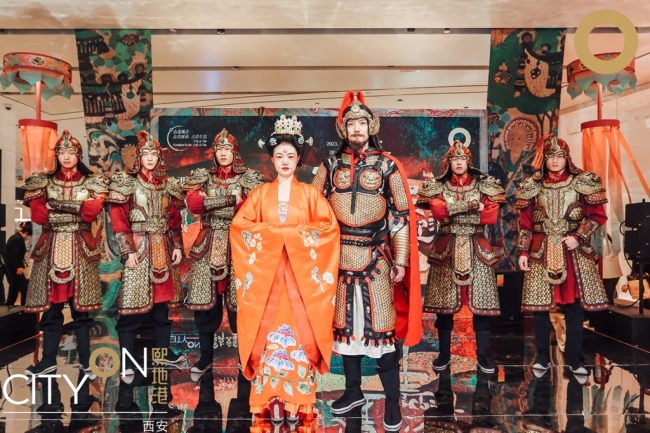 熙地港打造新春西安必看展出“熙攘长安第五季·大美敦煌 熙迎新年”