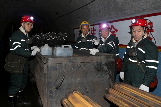 陕煤澄合矿业董矿分公司:寒冬保供我们众志成城