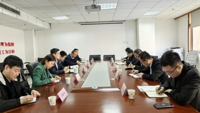 陕西公路集团与中国铁建物资集采西安中心座谈交流