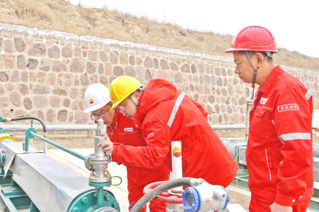 长庆油田采油八厂以劳动竞赛掀起原油增产高潮
