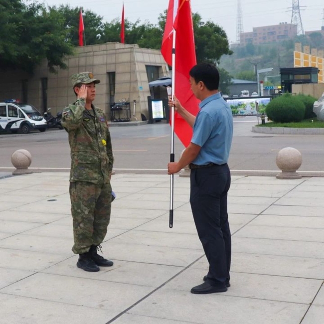 神木市职业技术教育中心组织学生赴延安开展研学实践活动